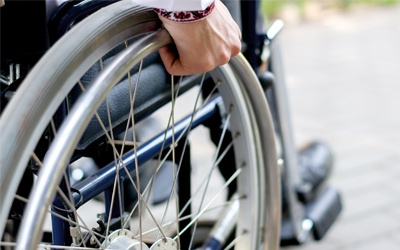 Accessibilité au centre aquatique Desjardins de Granby