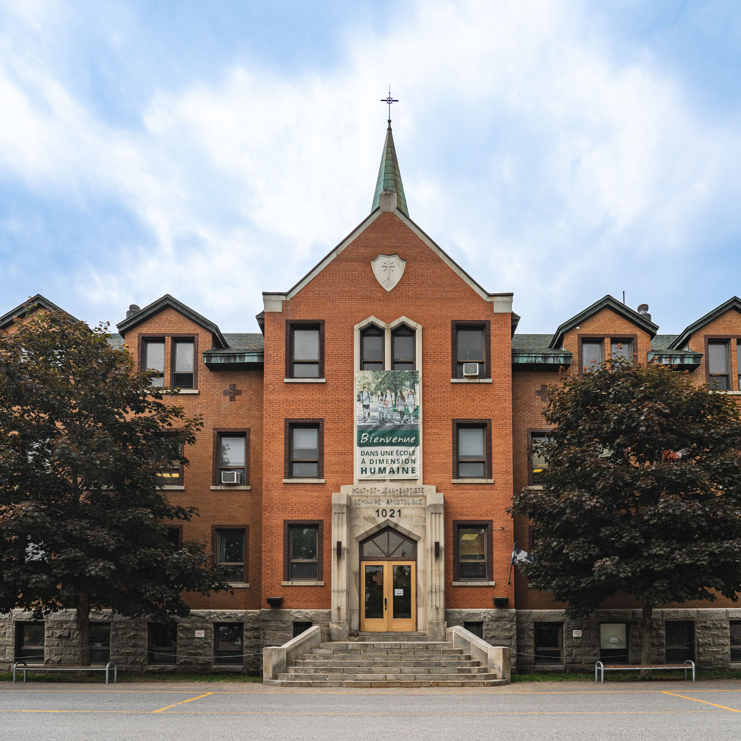 École secondaire du Verbe Divin